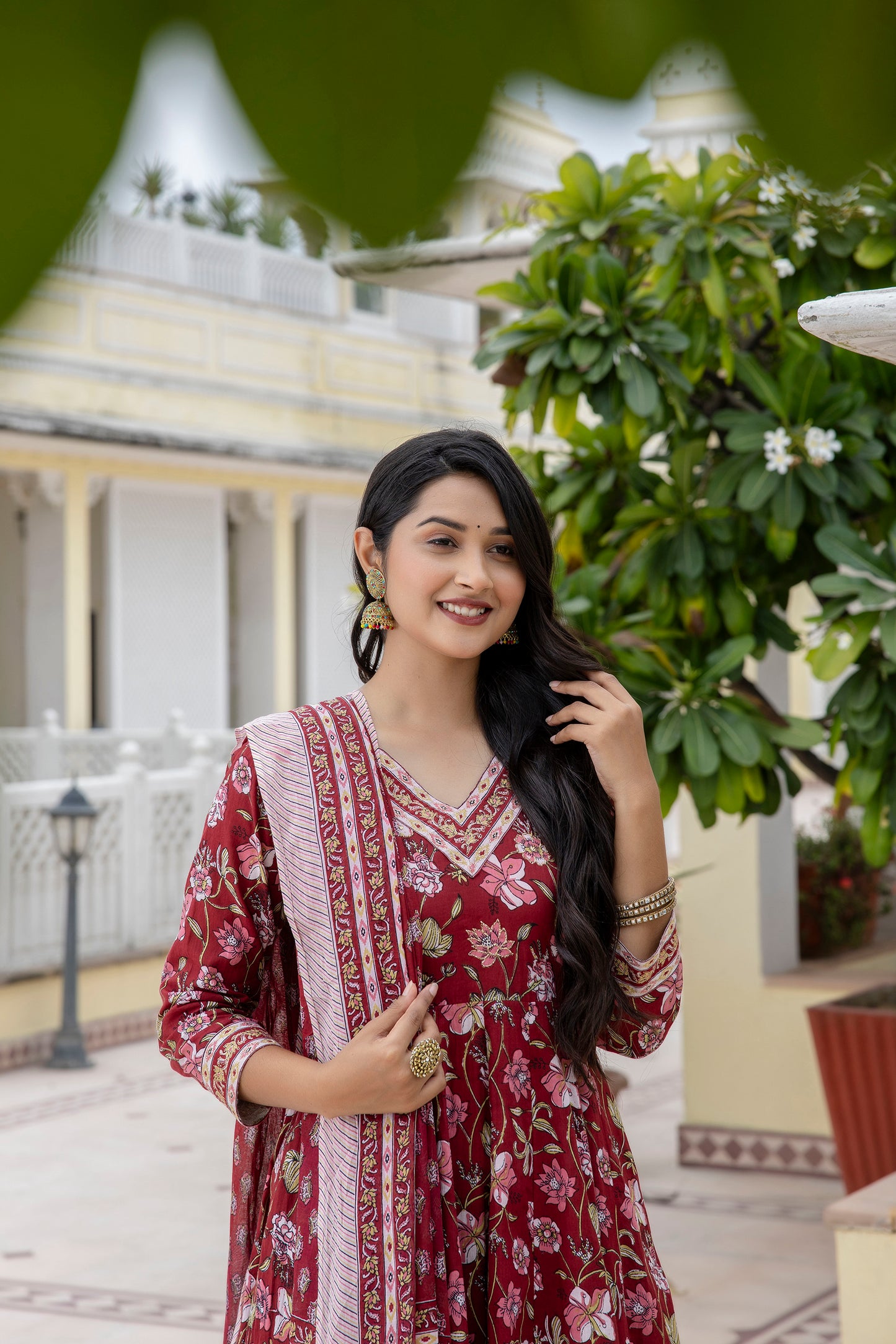Red floral Print Jari Embroidery Work with Pant and Dupatta Set